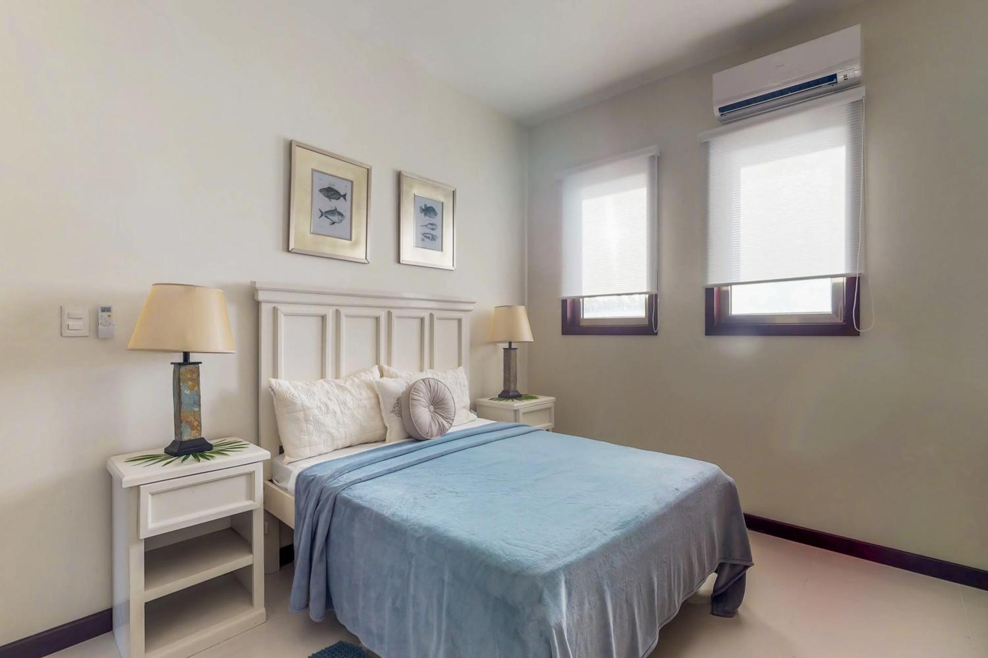 Blue Water Beach Villas San Pedro  Habitación foto